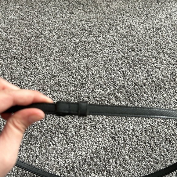 Express women’s black skinny snake skin adjustable belt size M/L - Picture 3 of 3